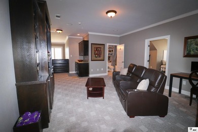 Discover exceptional space and amenities in this impressive - photo 38