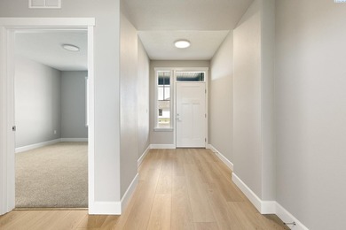 MLS# 285206 | The Willamette plan blends space, flexibility, and - photo 4