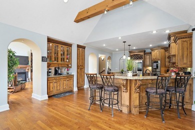 Exceptional Rivercut golf course estate with incredible views - photo 17