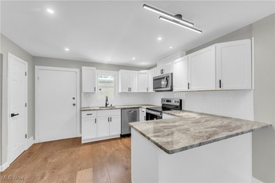 High-End, Move-In Ready Condo in a Highly Sought-After End Unit! - photo 7