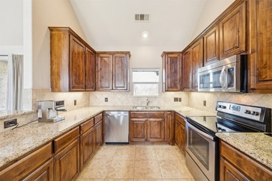 PRIVATE LAKE LIVING! This exceptional Craftsman-style residence - photo 11