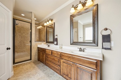 PRIVATE LAKE LIVING! This exceptional Craftsman-style residence - photo 18