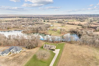 PRIVATE LAKE LIVING! This exceptional Craftsman-style residence - photo 23