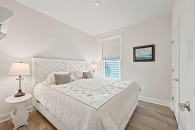 Stunning Pond-View Home in Del Webb Welcome to this beautiful - photo 26