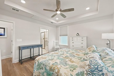 Stunning Pond-View Home in Del Webb Welcome to this beautiful - photo 33