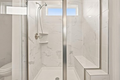 Stunning Pond-View Home in Del Webb Welcome to this beautiful - photo 35