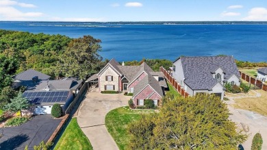 Lake Texoma Home For Sale in Pottsboro Texas