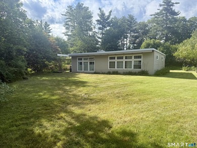 Set in sought-after West Norwalk neighborhood, this half-acre - photo 3