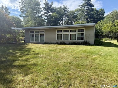 Set in sought-after West Norwalk neighborhood, this half-acre - photo 6