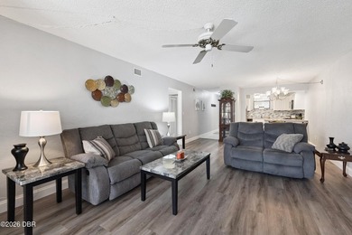 New Listing! Exceptional value at just $159,900! Move right into - photo 11