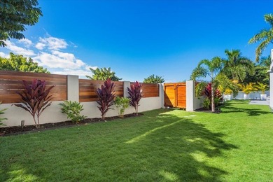 The newly completed Wailea estate blends contemporary design - photo 12