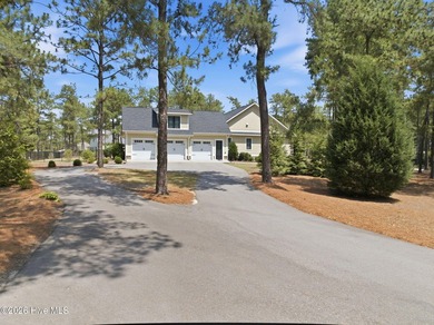 Built in 2019, this stunning Pinewild home blends modern design - photo 5