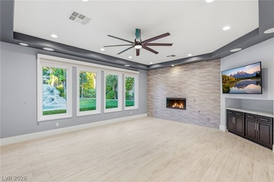 Extraordinary golf course estate positioned on a private street - photo 10