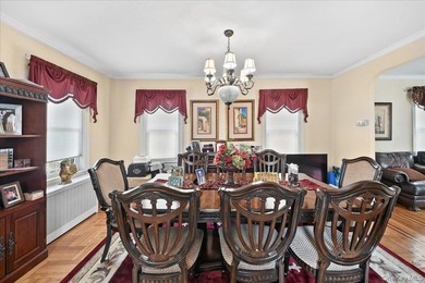 Brick detached single family house located in vibrant - photo 6