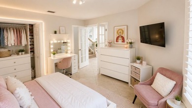 This bright, spacious, and beautiful 4-bedroom, 4-bathroom - photo 17