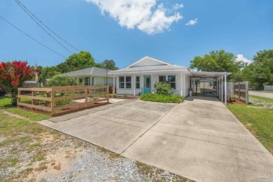 Welcome to your own slice of the Gulf Coast, where modern - photo 4