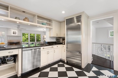 Steeped in history yet thoughtfully reimagined for modern living - photo 10