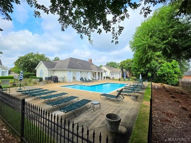 GATED COMMUNITY RESORT-STYLE LIVING! Charming Patio-Home Style - photo 13