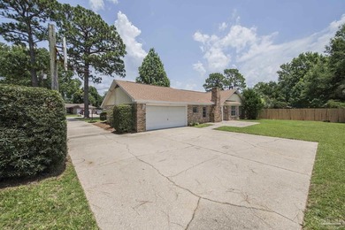 This 3 Bedroom, 2 Full Bath one story, brick home is 1,824 sq - photo 6