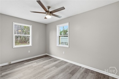 This fully renovated home offers 3 bedrooms, 1 bathroom, plus a - photo 25