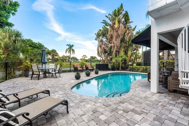 Experience luxury living in this beautifully renovated home - photo 34