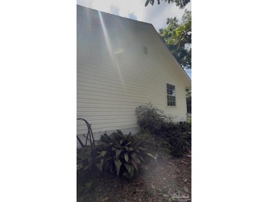 Calling all investors! Great opportunity for a fix and flip - photo 8