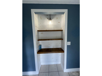 Wonderful opportunity in desirable Northeast Pensacola! This - photo 3