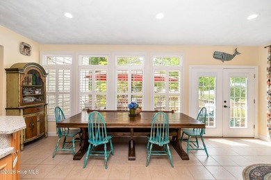 Welcome to waterfront living in the desirable Arrowhead Beach - photo 4