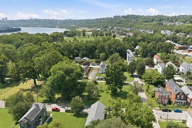 Your Canvas Awaits in Cincinnati's Historic Garden District! - photo 8