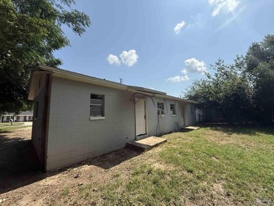 Duplex Investment Opportunity - Solid Block Construction with - photo 4