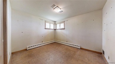 Rare 2,200 square foot ranch in Snyder. Welcome to this - photo 18