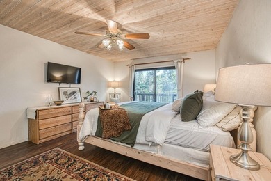 Looking for a cabin that has it all? Escape to this three story - photo 26