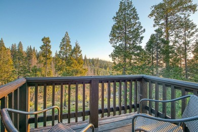 Looking for a cabin that has it all? Escape to this three story - photo 33