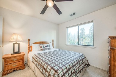 Looking for a cabin that has it all? Escape to this three story - photo 36