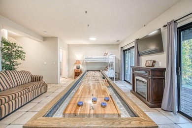 Looking for a cabin that has it all? Escape to this three story - photo 43