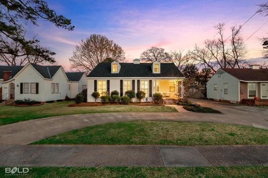 Lake Home For Sale in Shreveport, Louisiana