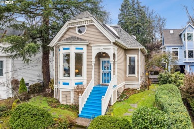 Willamette River - Multnomah County Home For Sale in Portland Oregon