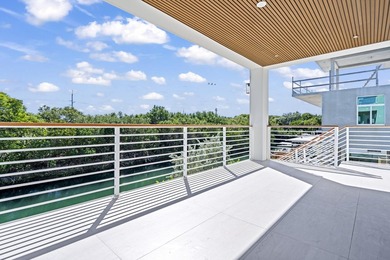 Exceptional Brand New Waterfront Home in a prime Plantation Key - photo 12