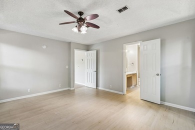 Located in popular neighborhood just minutes from Kings Bay - photo 19