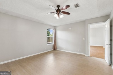 Located in popular neighborhood just minutes from Kings Bay - photo 20