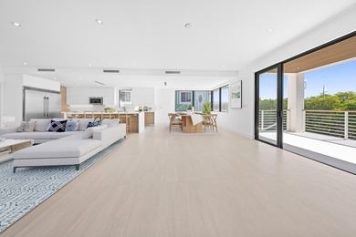 Exceptional Brand New Waterfront Home in a prime Plantation Key - photo 25