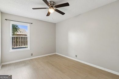 Located in popular neighborhood just minutes from Kings Bay - photo 27