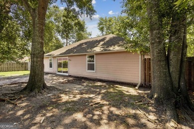 Located in popular neighborhood just minutes from Kings Bay - photo 31