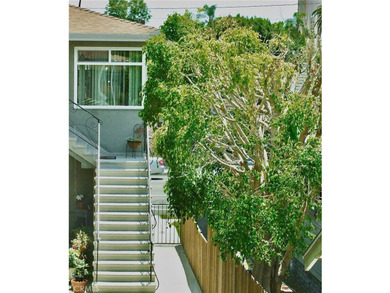 Charming upstairs 1 bed 1 bath condo for sale in the heart of - photo 32