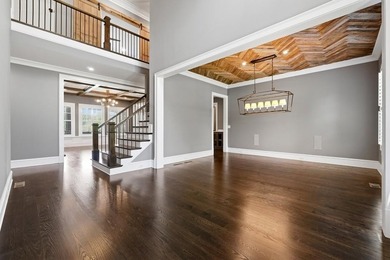 Welcome to an extraordinary estate in the prestigious gated - photo 3