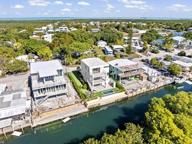 Exceptional Brand New Waterfront Home in a prime Plantation Key - photo 36