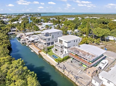Exceptional Brand New Waterfront Home in a prime Plantation Key - photo 37