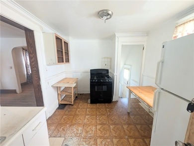Another Rockin' Rochester Property! Charming 2-bedroom, 1-bath - photo 8