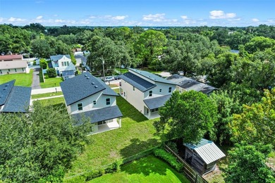 Beautifully designed 3-bedroom + BONUS ROOM, 2.5-bath home with - photo 50