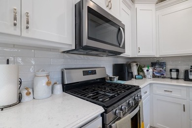 BEAUTIFUL PRACTICALLY NEW HOME (Built in 2023) on the CANAL with - photo 14